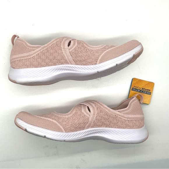 Skechers Womens 9.5 Vapor Foam Move - Aster Sneaker Pink New Air Cooled